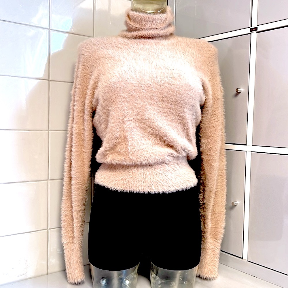 UltraSoft Fuzzy Plush Ballet Pink Sweater XS Seventy Venezia